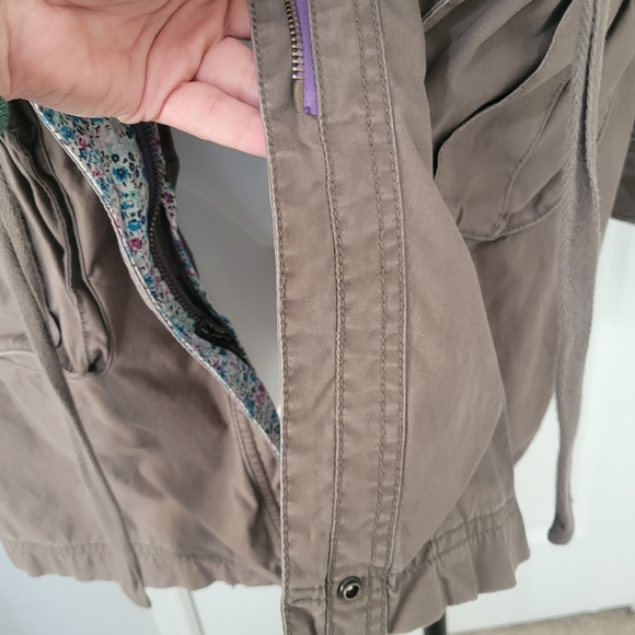 Old Navy Hooded Field Barn Jacket M Acorn EUC Long 100% Cotton - Picture 7 of 16